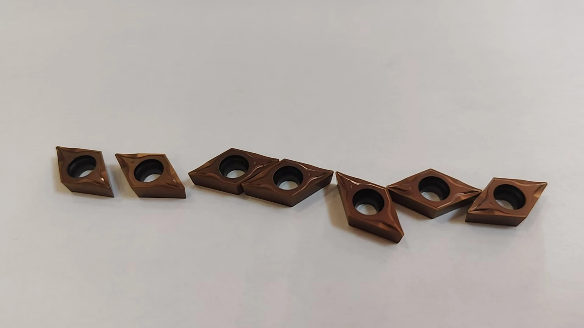 DCMT11T302-MF 1105 CNC BLADE DCMT11T302-MF 1115
DCMT11T302-MF 1105 CNC BLADE DCMT11T302-MF 1115