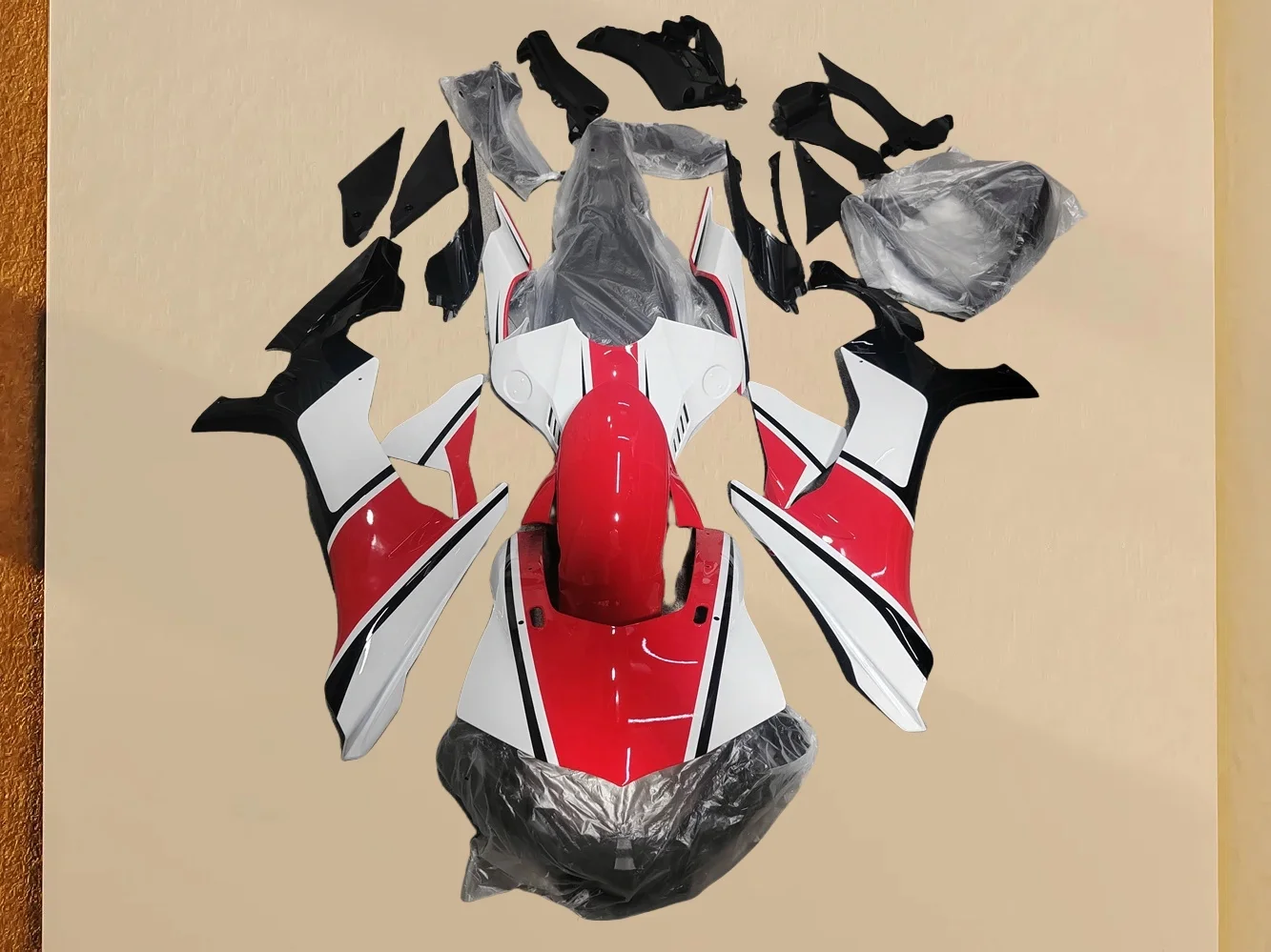 Подходит для YAMAHA YZF-R1 2015-2017, комплект обтекателей, комплект обтекателей 15 16 17, высококачественный комплект обтекателей для литья под давлением 
Подходит для YAMAHA YZF-R1 2015-2017, комплект обтекателей, комплект обтекателей 15 16 17, высококачественный комплект обтекателей для литья под давлением