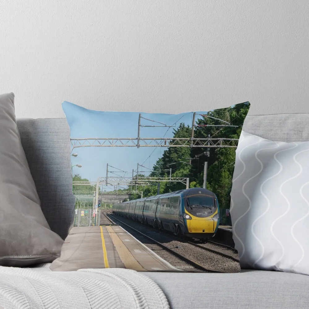 Hemel Hempstead Pendolino Throw Pillow Luxury Sofa Cushions christmas cushions covers sleeping pillows pillow
Hemel Hempstead Pendolino Throw Pillow Luxury Sofa Cushions christmas cushions covers sleeping pillows pillow