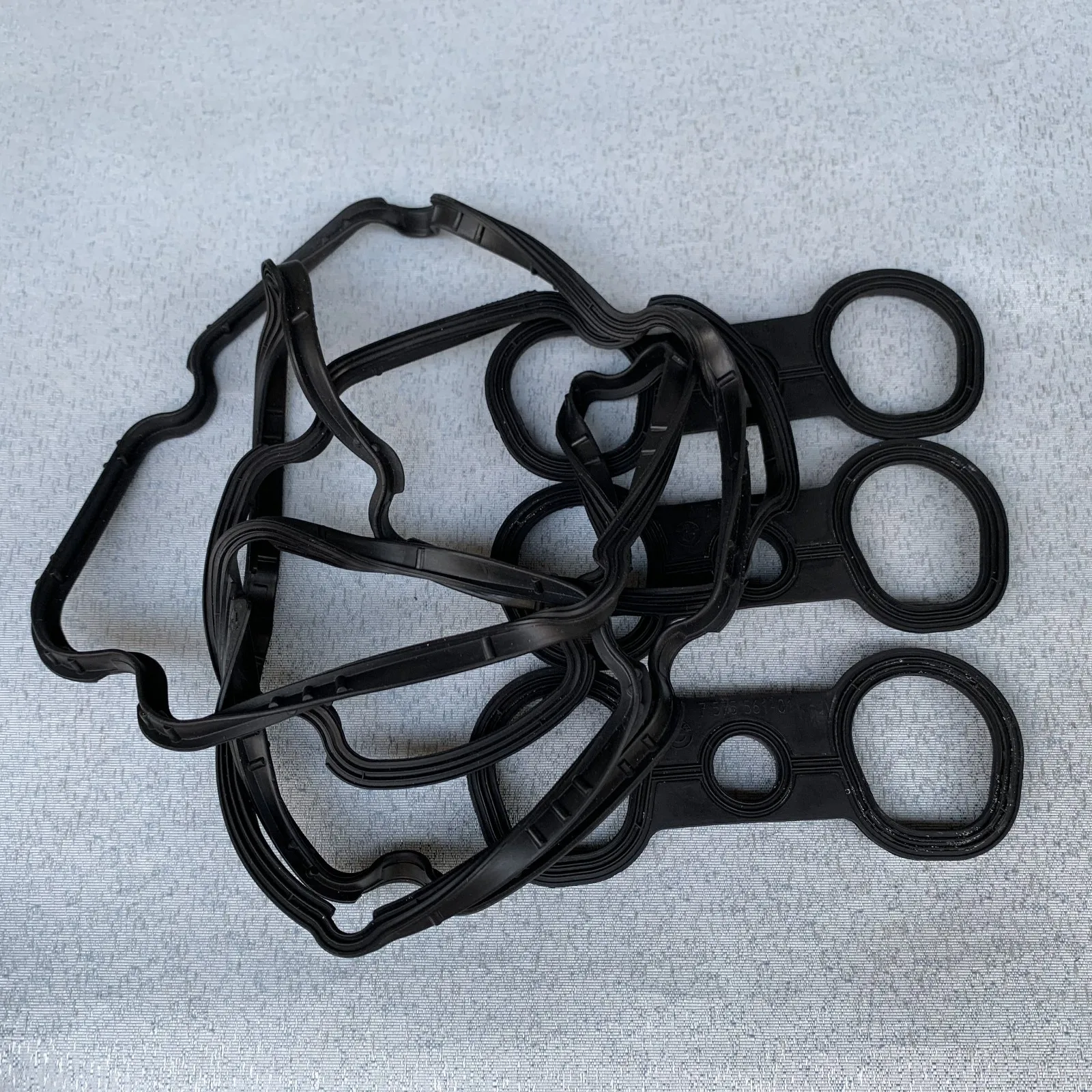 11127582245 Engine Valve Cover Gaskets Set For BMW 128i 328i X3 128i 528i Z4
11127582245 Engine Valve Cover Gaskets Set For BMW 128i 328i X3 128i 528i Z4