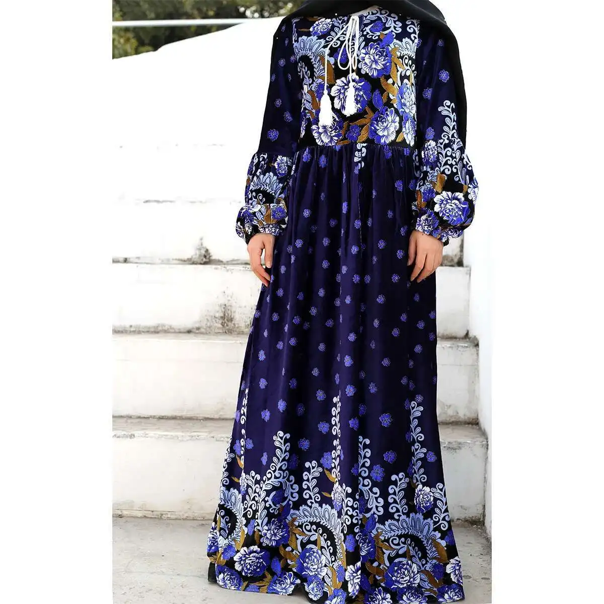 Autumn and Winter New Golden Velvet Printed Long Skirt Arab Long Sleeve Loose Large Dress 6245 Dubai Luxury Islam Elegant
Autumn and Winter New Golden Velvet Printed Long Skirt Arab Long Sleeve Loose Large Dress 6245 Dubai Luxury Islam Elegant