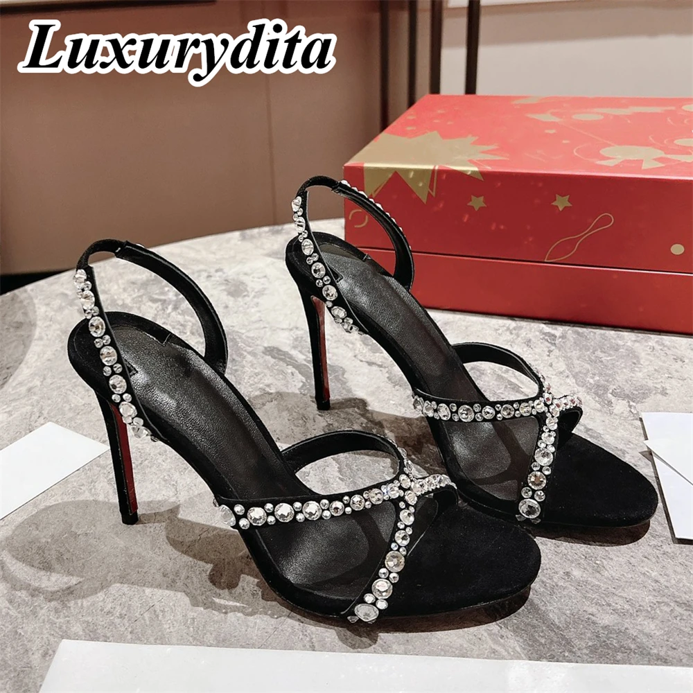 Top Quality Womens High Heels 0-12cm Luxury Fashion Ladies Sandals Designer Classic Red Heel Real Leather sole Mules Shoes 0320
Top Quality Womens High Heels 0-12cm Luxury Fashion Ladies Sandals Designer Classic Red Heel Real Leather sole Mules Shoes 0320