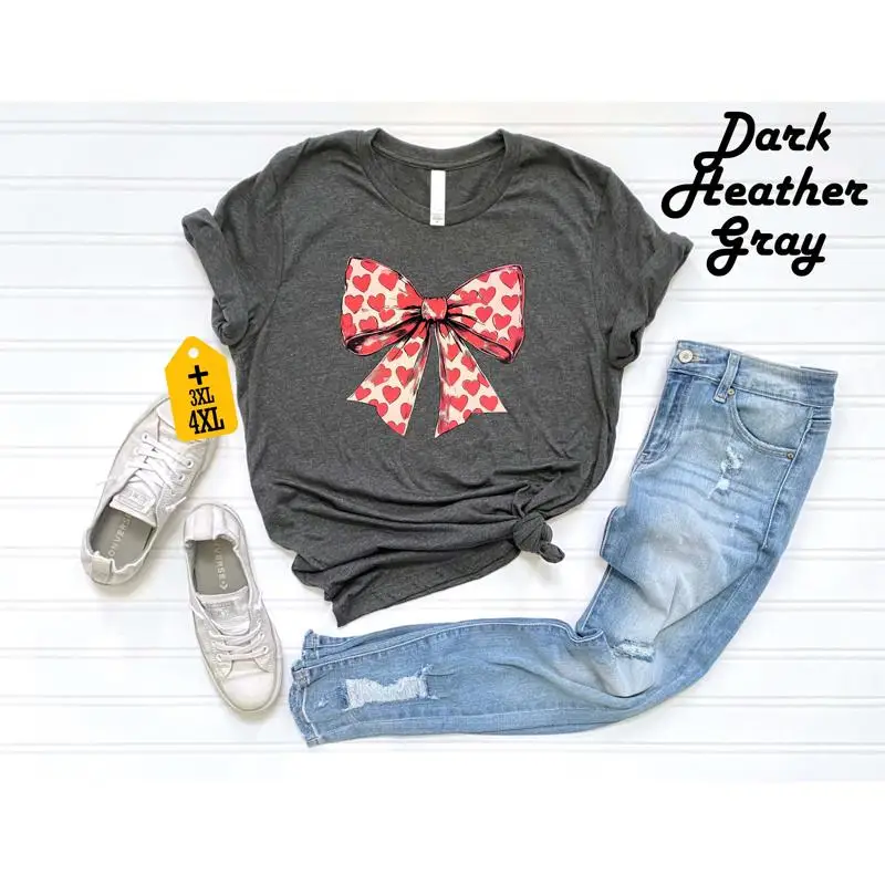 Футболка с сердечком и бантом на День святого Валентина, милая женская футболка на День святого Валентина, пара любви
Футболка с сердечком и бантом на День святого Валентина, милая женская футболка на День святого Валентина, пара любви