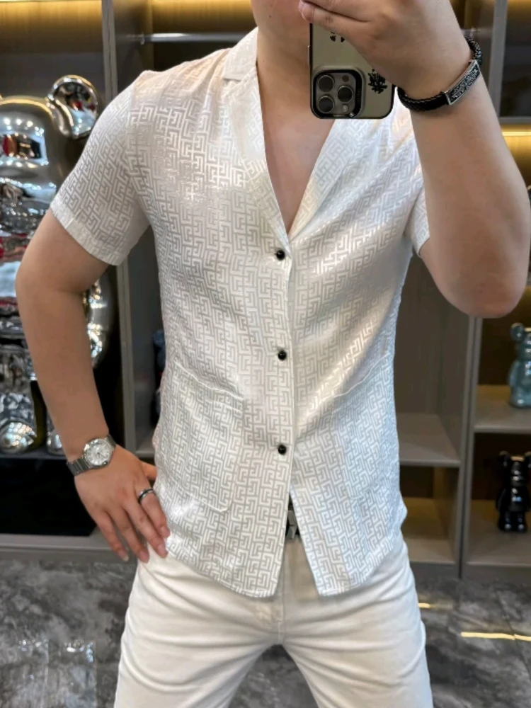 Summer New Men's Faion irt 7042 ort Sve Tailored Fit Lightweight Luxury High Quali Ele Trendy Cool irt
Summer New Men's Faion irt 7042 ort Sve Tailored Fit Lightweight Luxury High Quali Ele Trendy Cool irt