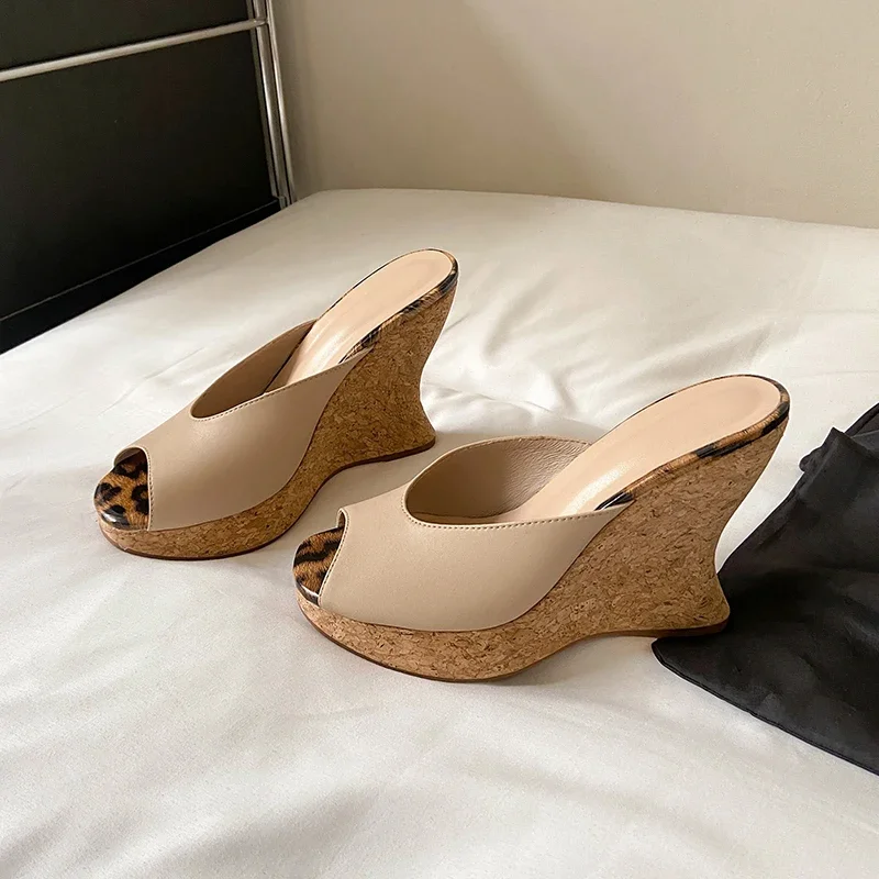 Women’s Wedge Sandals Shoes Thick Platform Heel Sandals Cow Leather Lace Elegant Summer Apricot High Heel Peep Toe Slippers
Women’s Wedge Sandals Shoes Thick Platform Heel Sandals Cow Leather Lace Elegant Summer Apricot High Heel Peep Toe Slippers