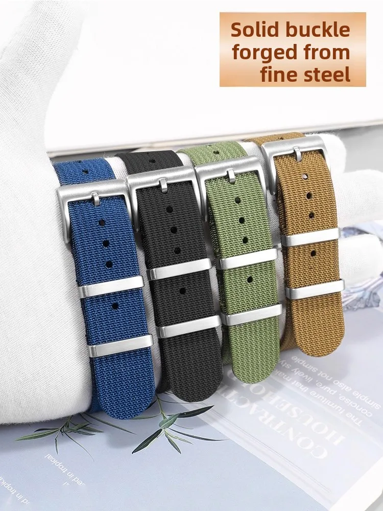 Nylon strap suitable for Casio Hamilton Tissot Rolex Omega waterproof canvas watch strap
Nylon strap suitable for Casio Hamilton Tissot Rolex Omega waterproof canvas watch strap