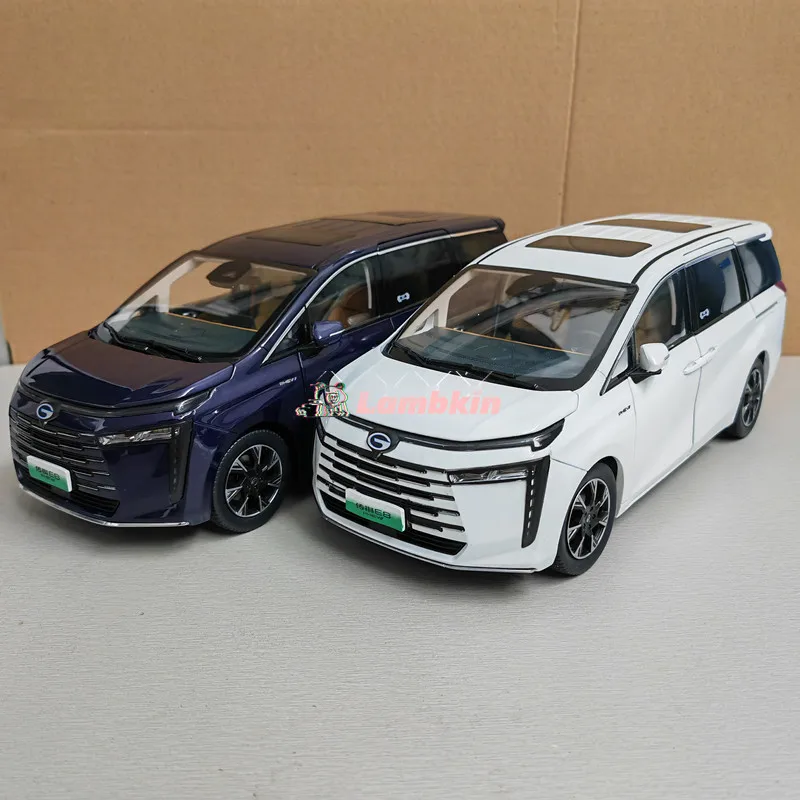Оригинальная модель автомобиля GAC Chuanqi E8 1:18 Plug-in Hybrid Light Edition, модель автомобиля из сплава, подарок, подарок, коллекция украшений на день рождения
Оригинальная модель автомобиля GAC Chuanqi E8 1:18 Plug-in Hybrid Light Edition, модель автомобиля из сплава, подарок, подарок, коллекция украшений на день рождения