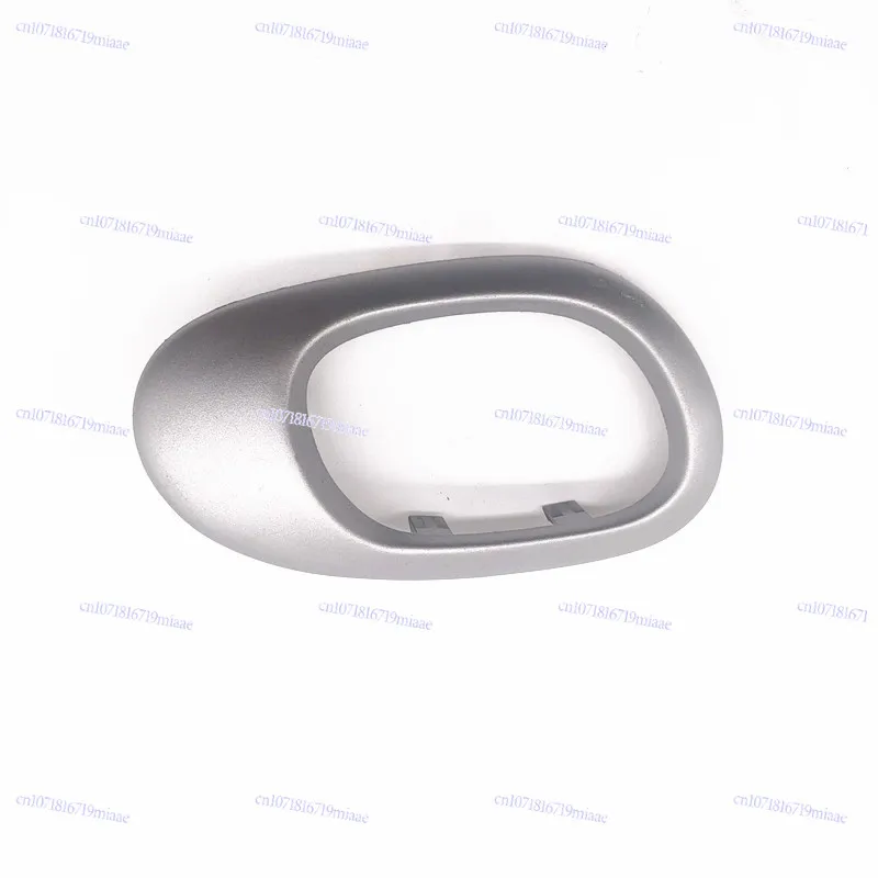 Suitable for 206 207 C2 Inner Handle Cover, Handle Guard Frame Black Light Silver Inner Handle Guard Frame
Suitable for 206 207 C2 Inner Handle Cover, Handle Guard Frame Black Light Silver Inner Handle Guard Frame