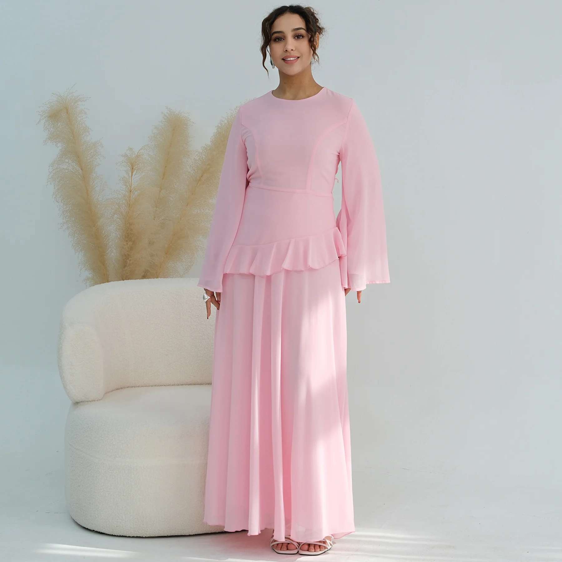 Ramadan Eid Sweet Muslim Women Long Chiffon Dress Gentle Flared Sleeves Corset-Style Lack-Up Back Ruffled Peplum Waist A Skirt
Ramadan Eid Sweet Muslim Women Long Chiffon Dress Gentle Flared Sleeves Corset-Style Lack-Up Back Ruffled Peplum Waist A Skirt