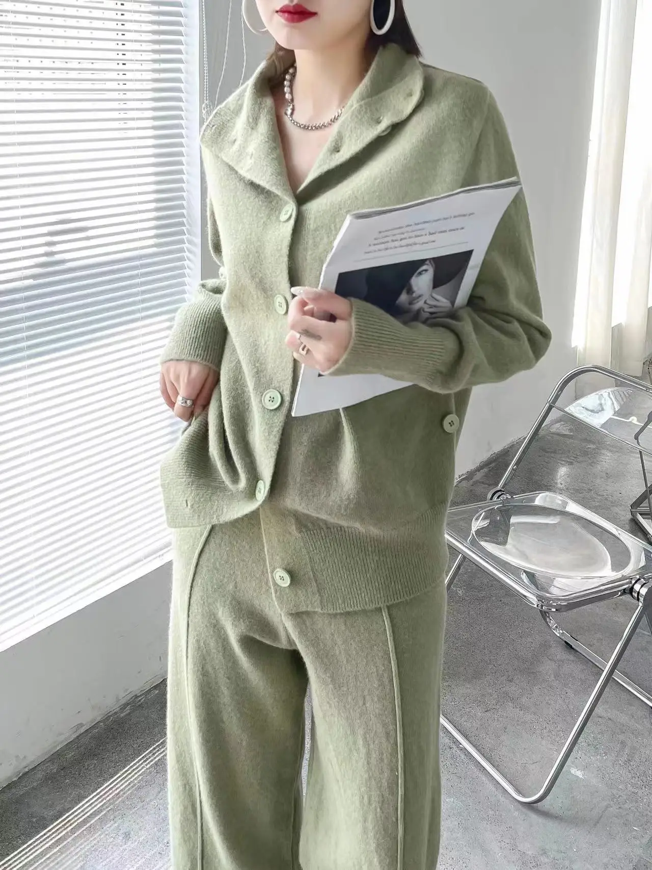 Stylish 2 Pieces Knitted Set Women Full Sleeve Cardigans & Split Wide Leg Pants Autumn Winter Sweater Set Female
Stylish 2 Pieces Knitted Set Women Full Sleeve Cardigans & Split Wide Leg Pants Autumn Winter Sweater Set Female