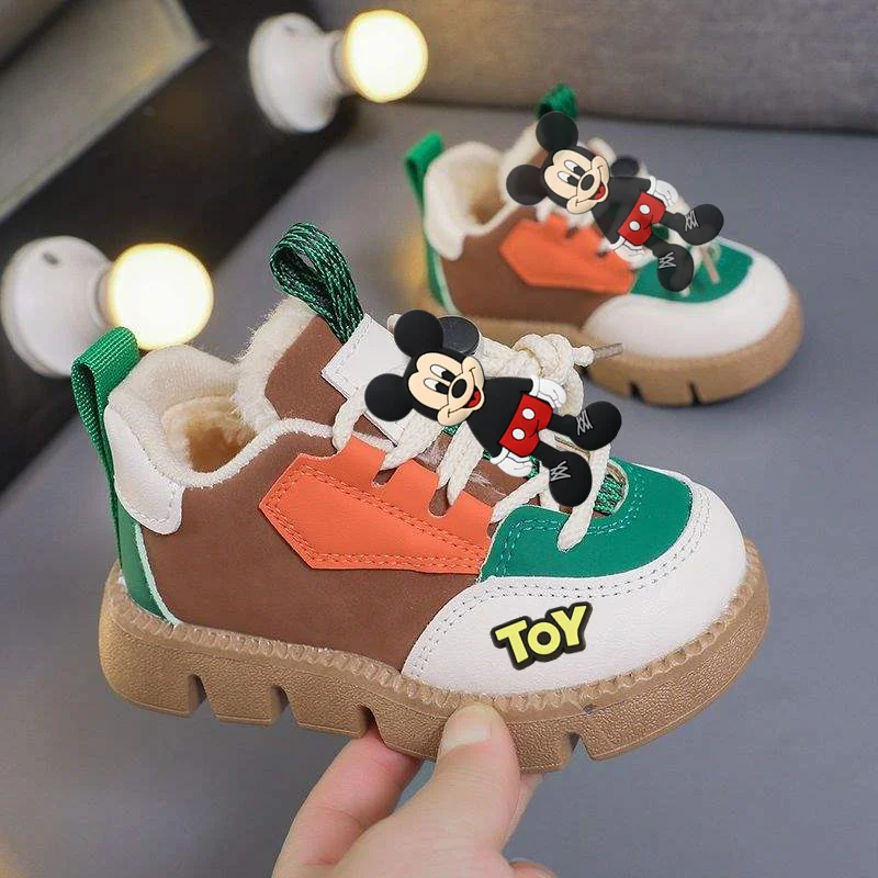 Зимняя милая детская обувь с изображением Минни Маус, весенне-осенняя новая детская спортивная обувь с Микки Маусом, повседневная обувь Disney для мальчиков и девочек
Зимняя милая детская обувь с изображением Минни Маус, весенне-осенняя новая детская спортивная обувь с Микки Маусом, повседневная обувь Disney для мальчиков и девочек