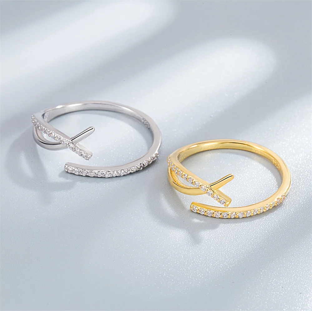 Корейское кольцо из стерлингового серебра 925, минималистское открытое, элегантное женское кольцо с микроинкрустацией бриллиантами, серебряное кольцо
Корейское кольцо из стерлингового серебра 925, минималистское открытое, элегантное женское кольцо с микроинкрустацией бриллиантами, серебряное кольцо