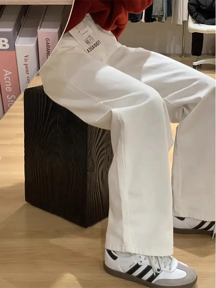 High Waist Wide Leg Straight Cut Jeans Women's plus Size Conceal Meat Slimming White Color Spring Season Long Pants
High Waist Wide Leg Straight Cut Jeans Women's plus Size Conceal Meat Slimming White Color Spring Season Long Pants