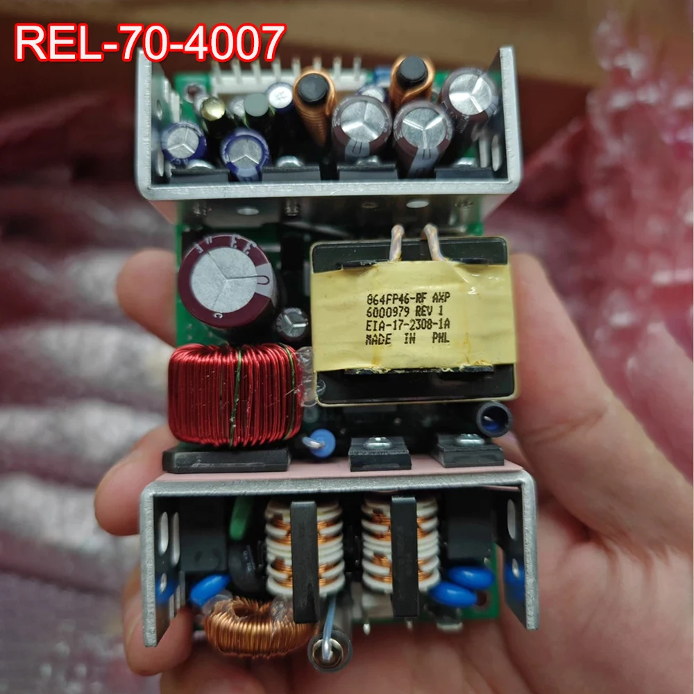 Промышленный блок питания 100-240В 5В/6А 24В/2А 15В/2А REL-70-4007
Промышленный блок питания 100-240В 5В/6А 24В/2А 15В/2А REL-70-4007