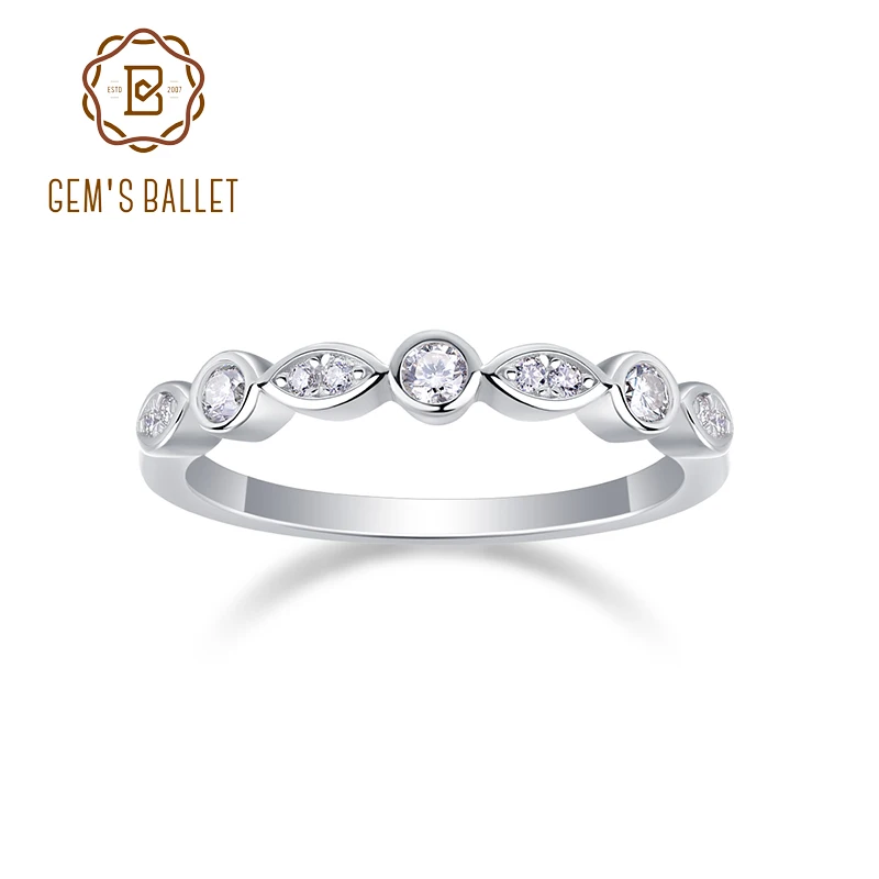 GEM'S балет 0.244CT круглая огранка Муассанит Свадебная лента 925 пробы Серебряная форма маркиза Milgrain кольцо подарок для невесты
GEM'S балет 0.244CT круглая огранка Муассанит Свадебная лента 925 пробы Серебряная форма маркиза Milgrain кольцо подарок для невесты