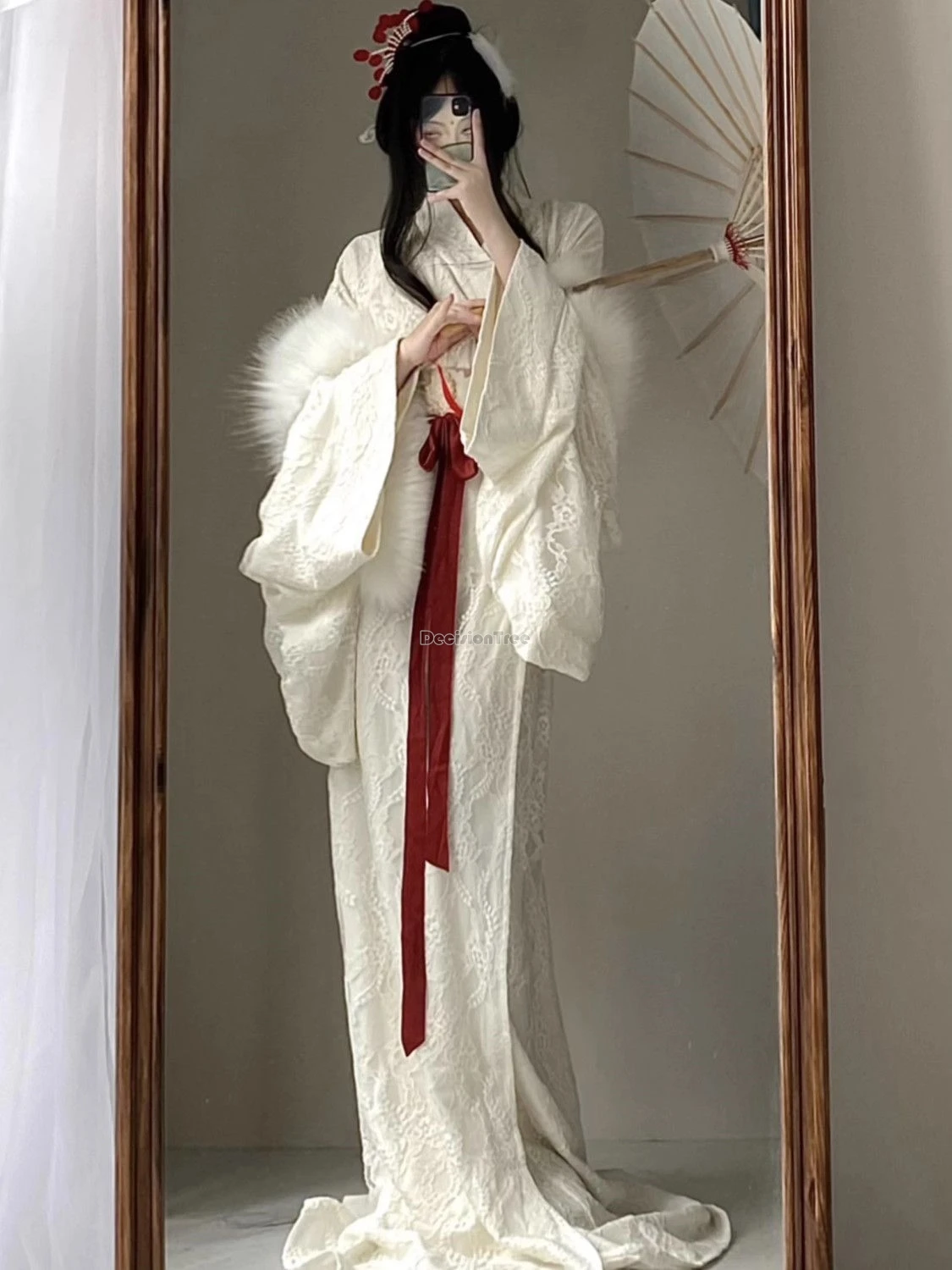 2025 улучшенный восстановленный древний китайский халат ханьфу династии Чжано, женский свободный стиль, прямая юбка с длинным хвостом, комплект ханьфу
2025 улучшенный восстановленный древний китайский халат ханьфу династии Чжано, женский свободный стиль, прямая юбка с длинным хвостом, комплект ханьфу