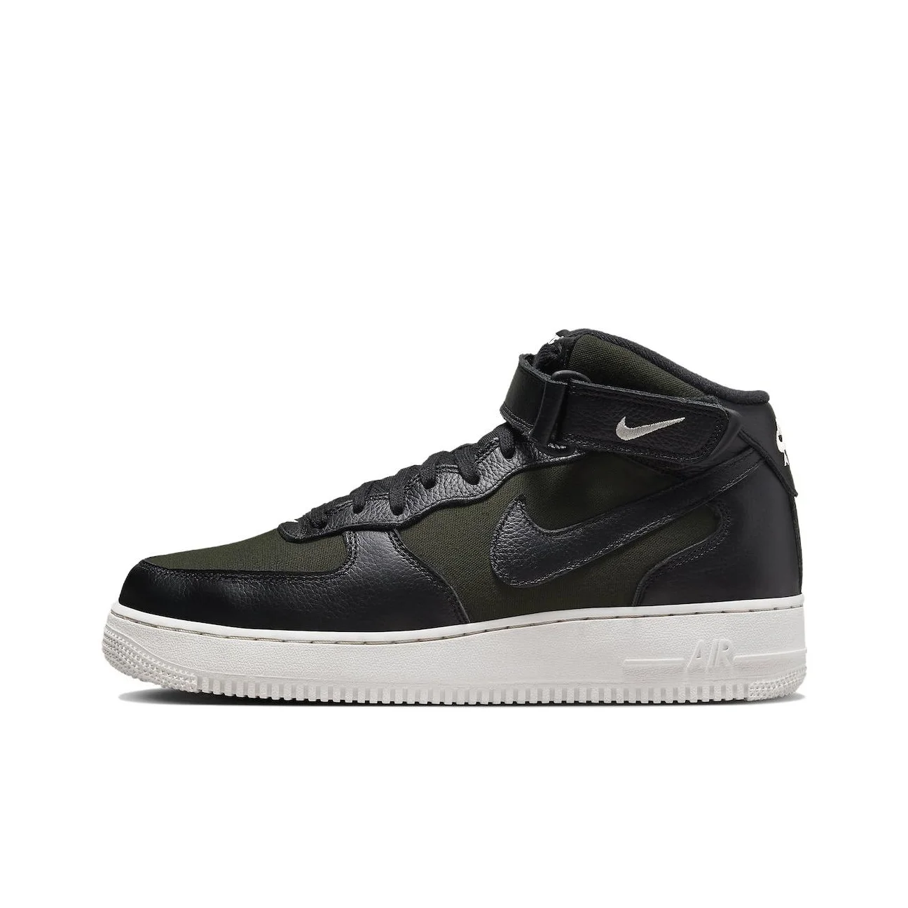 Nike Air Force 1 Mid '07 Черный Sequoia FB2036-300
Nike Air Force 1 Mid '07 Черный Sequoia FB2036-300