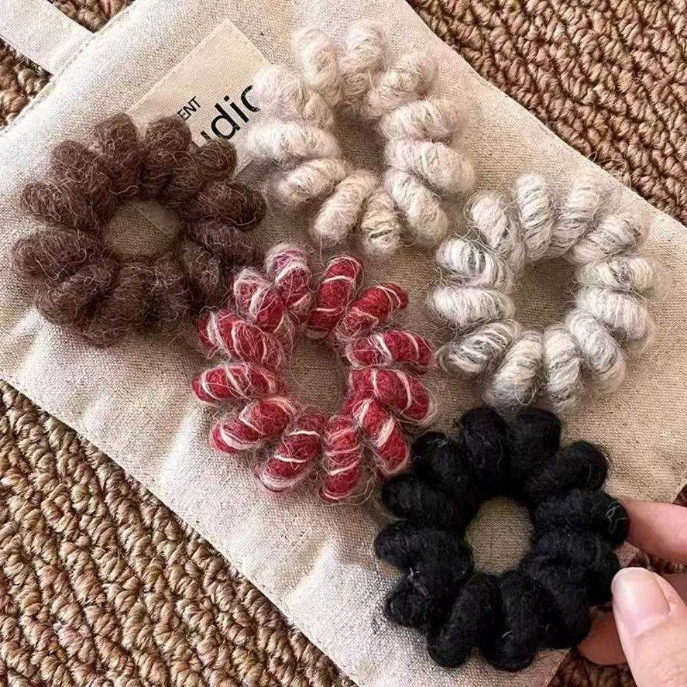 New Scrunchies Telephone Cord Hair Tie Wool Spiral Shape Elastic Hair Band High Elastic Solid Color Ponytail Strap Women
New Scrunchies Telephone Cord Hair Tie Wool Spiral Shape Elastic Hair Band High Elastic Solid Color Ponytail Strap Women