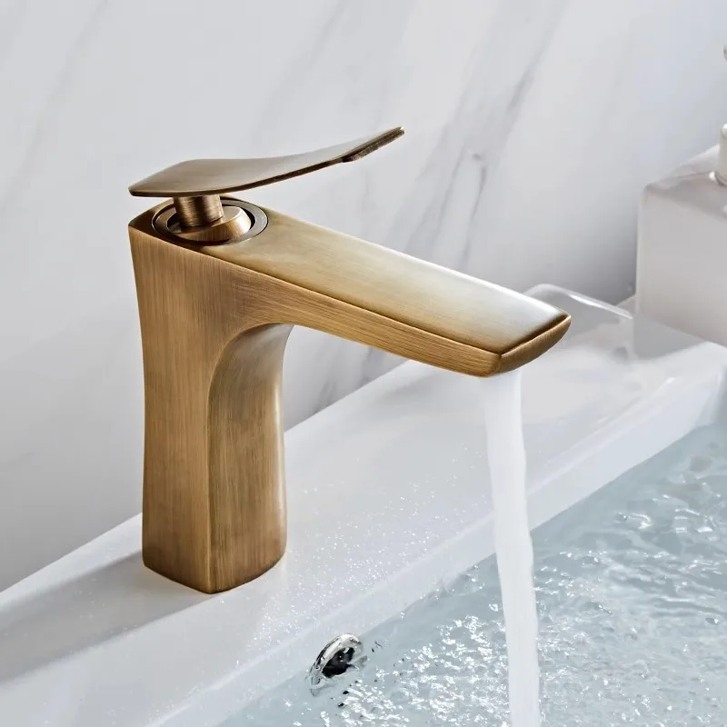 Antique Bronze Basin Faucets Bathroom Faucet Hot & Cold Brass Bathroom Sink Faucet Deck Mounted Lavotory Faucet Mixer Water Tap
Antique Bronze Basin Faucets Bathroom Faucet Hot & Cold Brass Bathroom Sink Faucet Deck Mounted Lavotory Faucet Mixer Water Tap