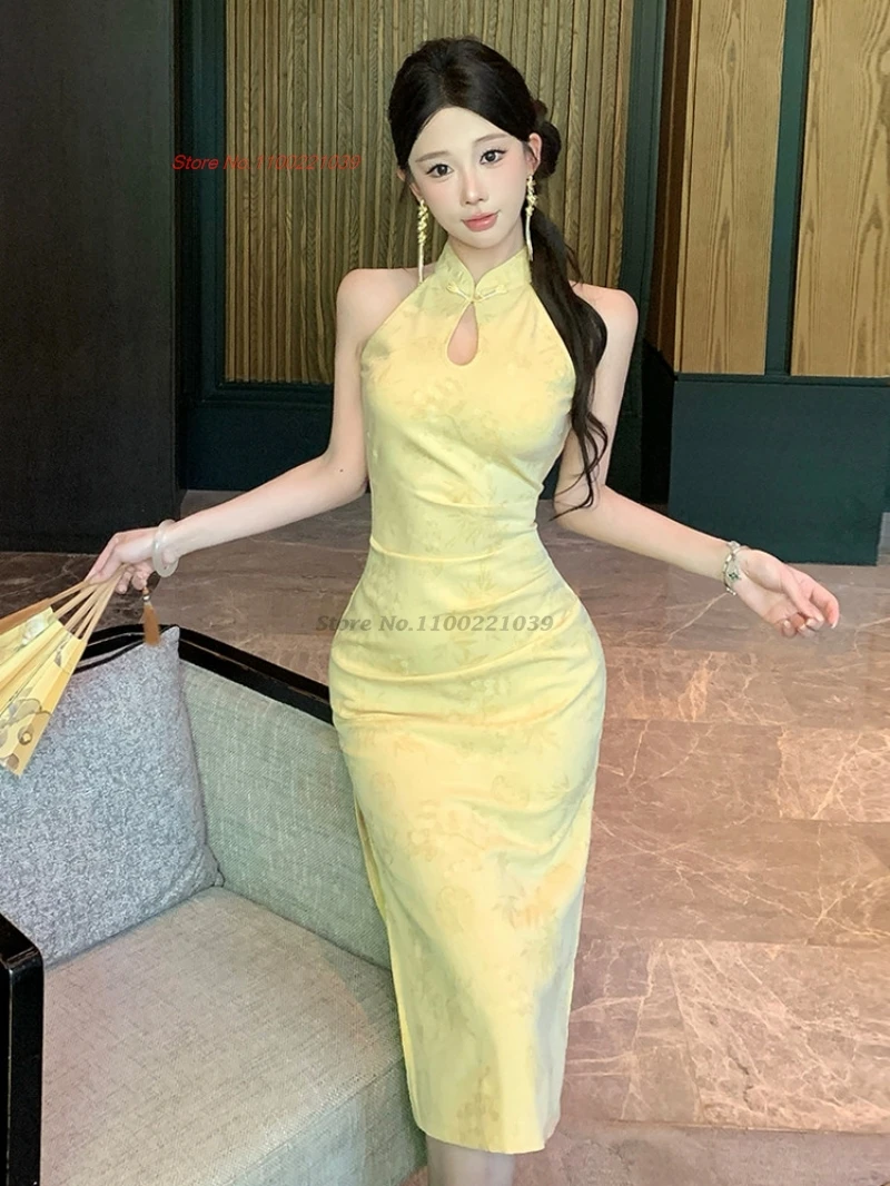 2026 chinese sexy dress cheongsam sleeveless qipao dress traditional jacquard evening dress vintage banquet nightclub dress
2026 chinese sexy dress cheongsam sleeveless qipao dress traditional jacquard evening dress vintage banquet nightclub dress