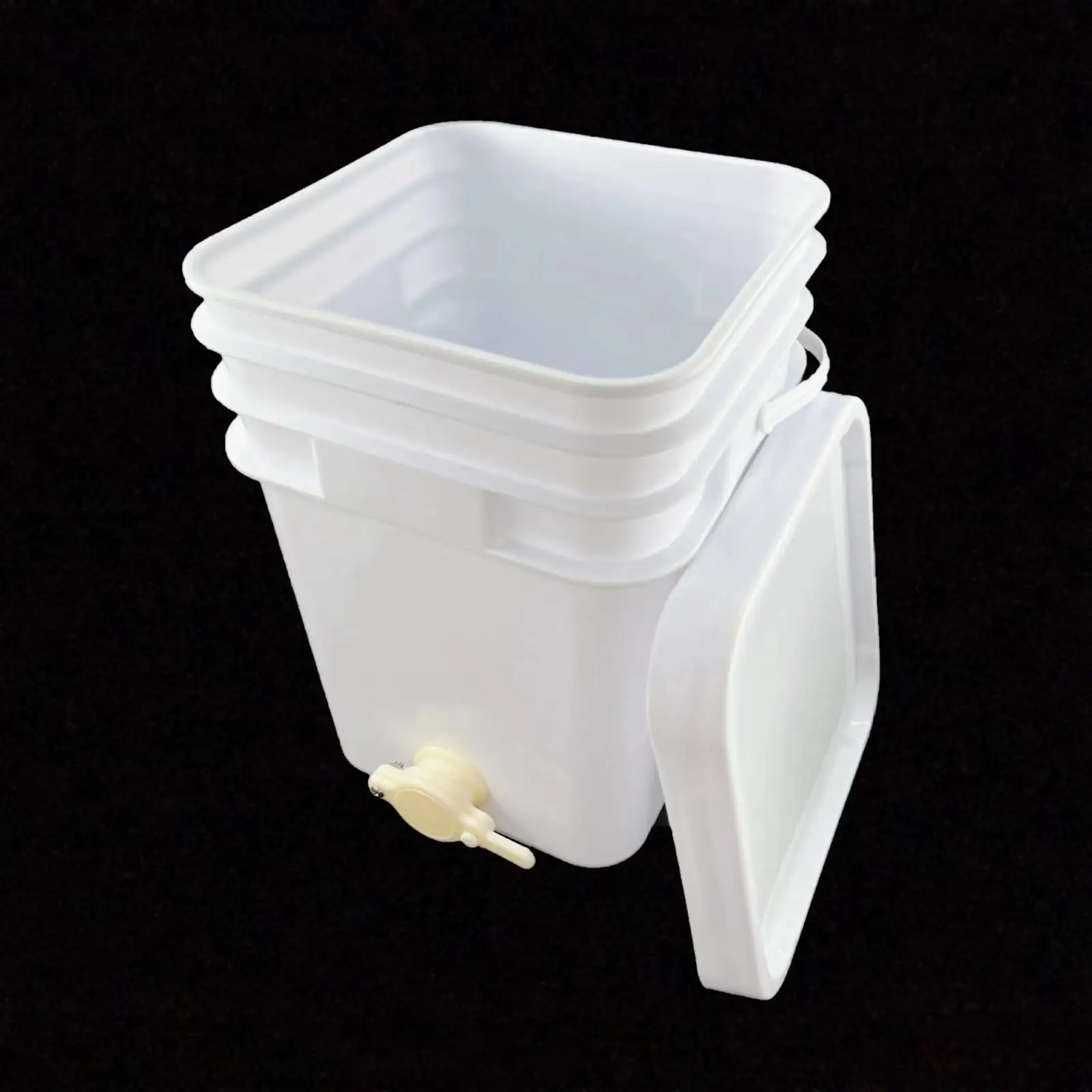 Honey Bucket Durable HDPE Plastic with Gate and Lid Professional Storage for Beekeeping Portable Use
Honey Bucket Durable HDPE Plastic with Gate and Lid Professional Storage for Beekeeping Portable Use