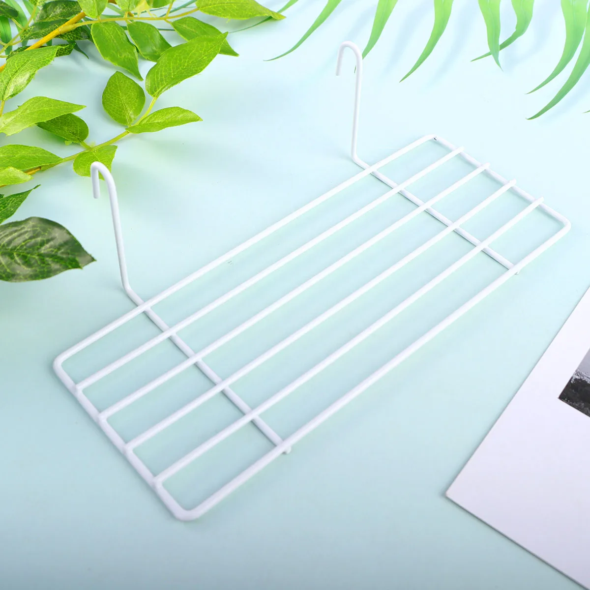 1pc Iron Wall Shelf for Bird Cage Sturdy Grid Design White Color Pet Parrot Perch Durable Storage Display Small Plant Home
1pc Iron Wall Shelf for Bird Cage Sturdy Grid Design White Color Pet Parrot Perch Durable Storage Display Small Plant Home