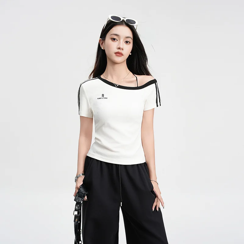 American Retro Off Shoulder Stripe Short Sleeve T-shirt Y2k Women Summer Korean Fashion Slim Top Casual Oversized Top Streetwear
American Retro Off Shoulder Stripe Short Sleeve T-shirt Y2k Women Summer Korean Fashion Slim Top Casual Oversized Top Streetwear