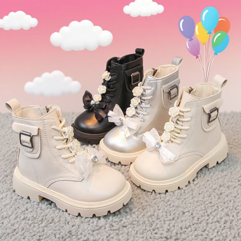 2025 Girls Ankle Boots Black PU Waterproof Lace Bow Flowers Chic Unique Kids Fashion Princess Boots for Catwalk Children
2025 Girls Ankle Boots Black PU Waterproof Lace Bow Flowers Chic Unique Kids Fashion Princess Boots for Catwalk Children