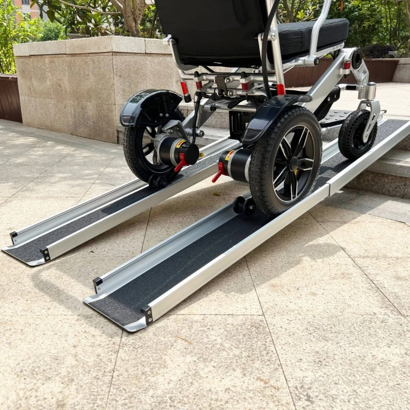 Portable Retractable Outdoor Cart Electric Vehicle Pet Accessible Ramp Pad Wheelchair Ramp
Portable Retractable Outdoor Cart Electric Vehicle Pet Accessible Ramp Pad Wheelchair Ramp