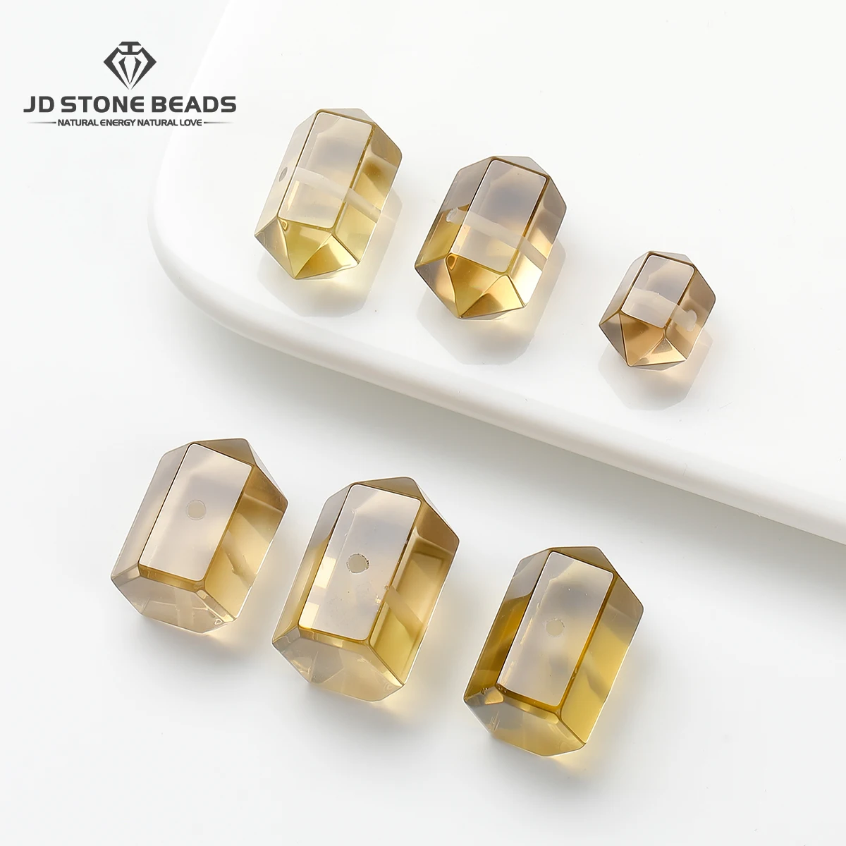 1 Pc Natural Stone Zeus Quartz Double Pointed Hexagonal Shape Bead With Hole for Jewelry Making DIY Necklace Bracelet Accessory
1 Pc Natural Stone Zeus Quartz Double Pointed Hexagonal Shape Bead With Hole for Jewelry Making DIY Necklace Bracelet Accessory