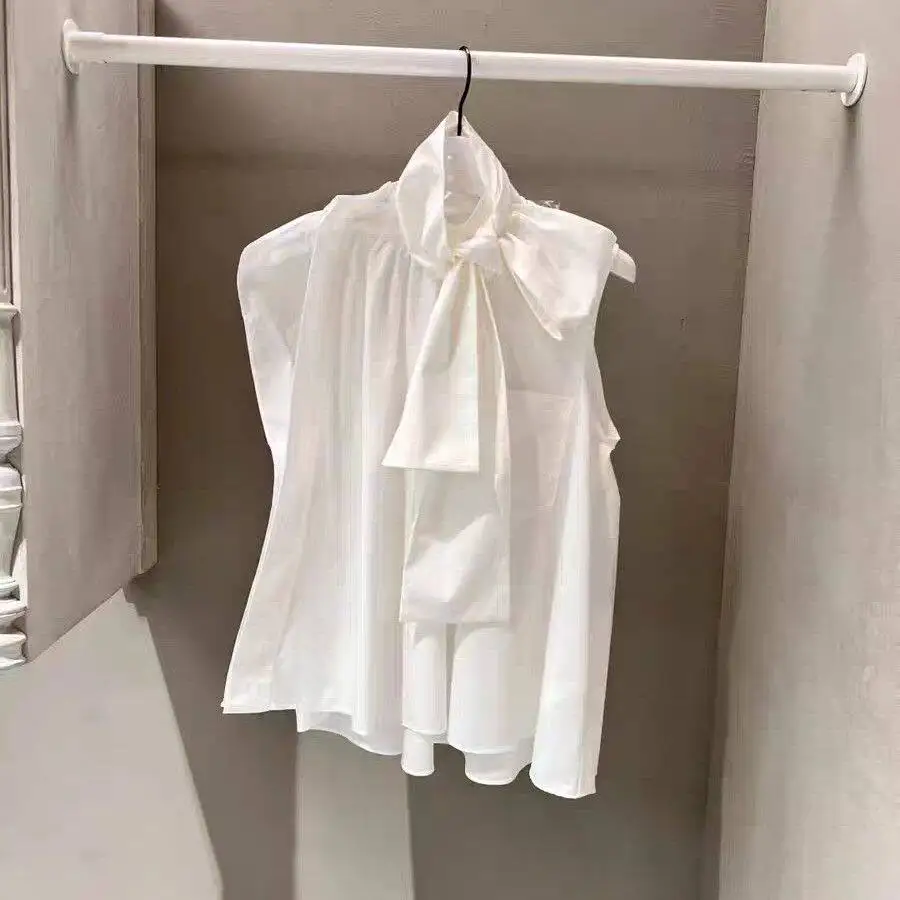SAC Japanese White Sleeveless Button Removable Bow Shirt
SAC Japanese White Sleeveless Button Removable Bow Shirt