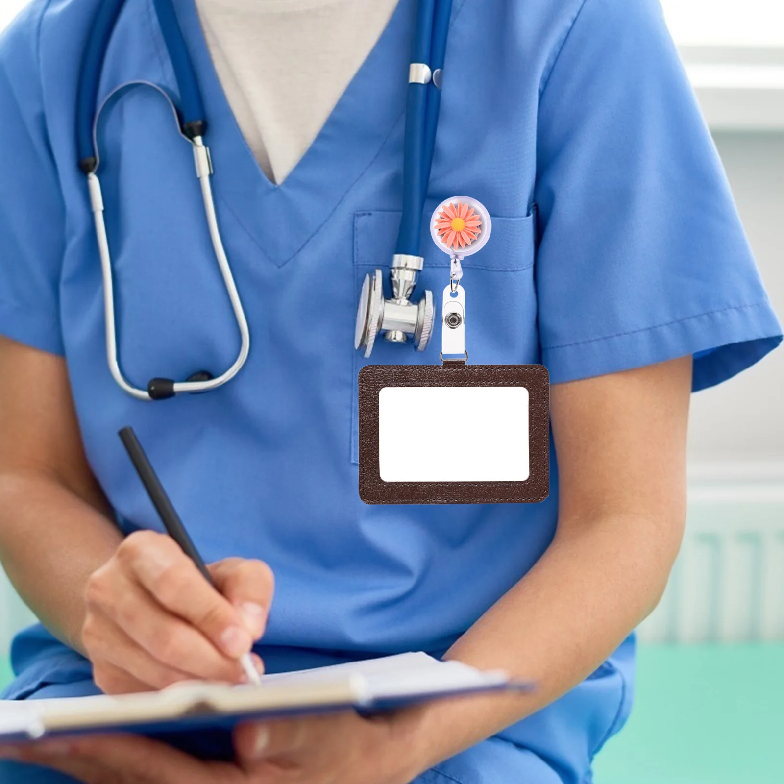 6pcs Badge Holder Retractable Clip Resin Serrated Alligator Clamp For Id Card Name Tag Nurse Use Portable
6pcs Badge Holder Retractable Clip Resin Serrated Alligator Clamp For Id Card Name Tag Nurse Use Portable