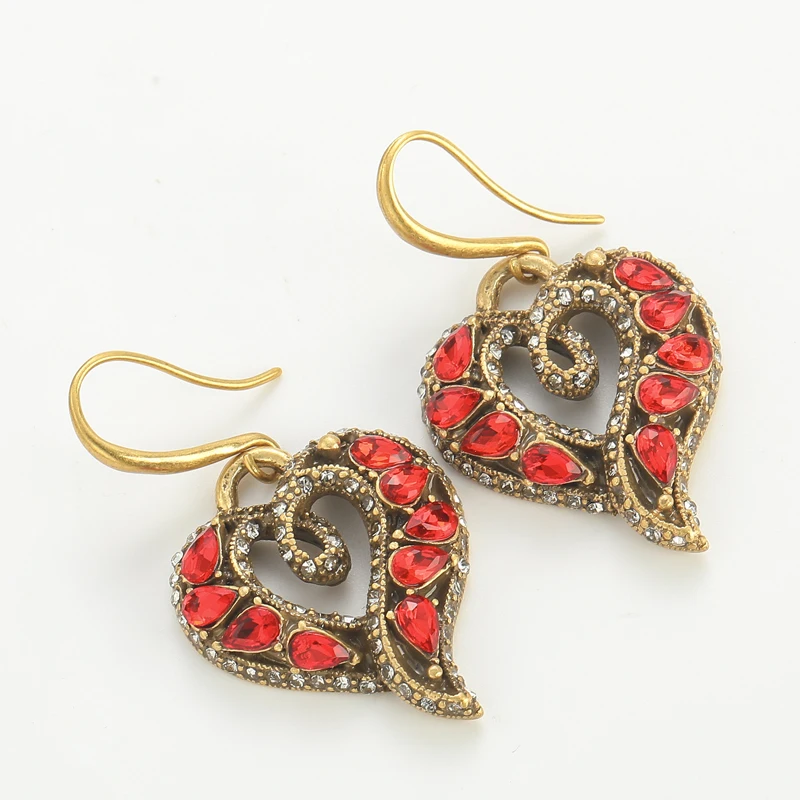 Vintage Red Heart Earrings Woman Water Drop Crystal Zircon Hook Gold Color Wedding Designed Valentine'S Day Gift For Girlfriend
Vintage Red Heart Earrings Woman Water Drop Crystal Zircon Hook Gold Color Wedding Designed Valentine'S Day Gift For Girlfriend