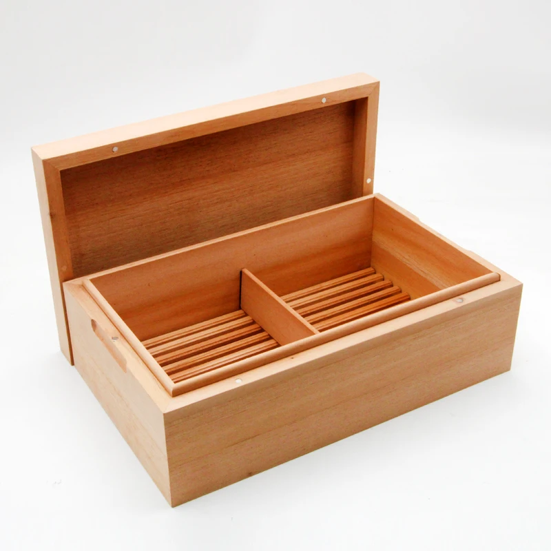 Cedar Wood Cigar Humidor Box Case W/ Humidifier Hygrometer Travel Cigarette Storage Device Up to 75 Cigars Gift For Husband
Cedar Wood Cigar Humidor Box Case W/ Humidifier Hygrometer Travel Cigarette Storage Device Up to 75 Cigars Gift For Husband