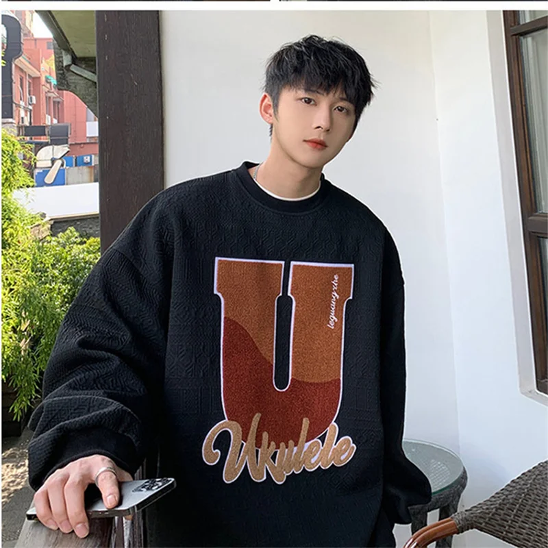 2023 Autumn New Youth Fashion Trend Long Sleeve Sweater Men's Casual and Handsome Versatile Pullover Sweater Coat
2023 Autumn New Youth Fashion Trend Long Sleeve Sweater Men's Casual and Handsome Versatile Pullover Sweater Coat