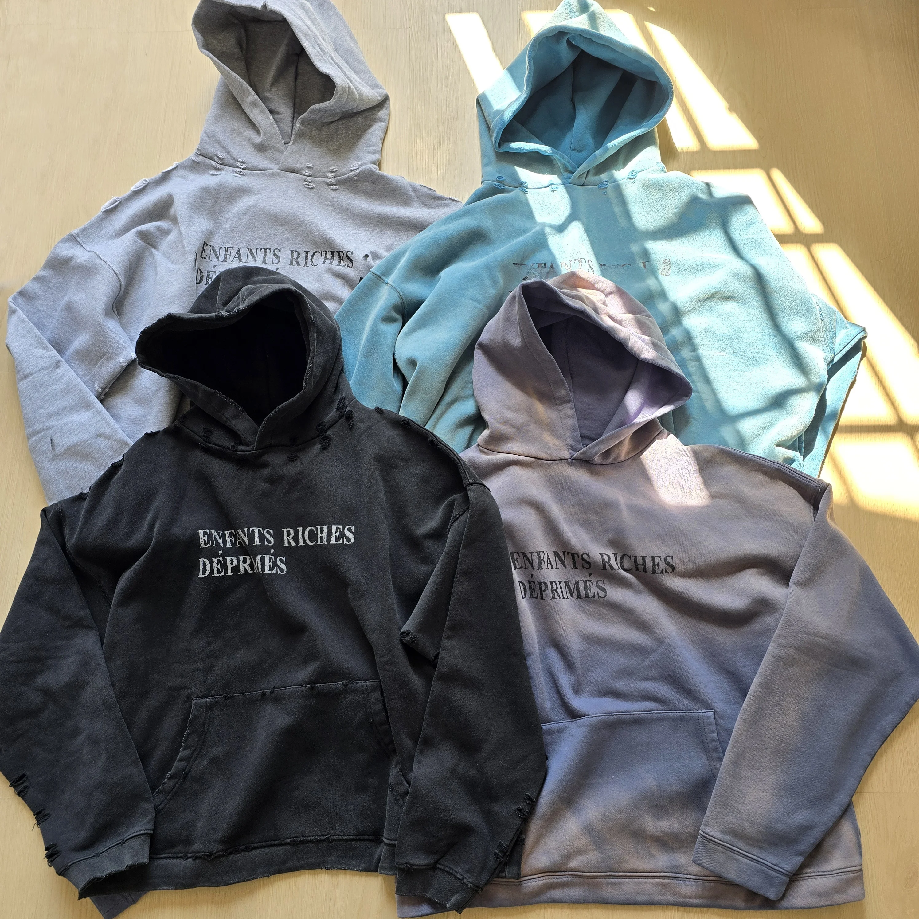 Waed out Distred Hoodie American Casual Loose Fit Men's Sweatirt Youth Lettering Print Spring Autumn Seasonal Wear
Waed out Distred Hoodie American Casual Loose Fit Men's Sweatirt Youth Lettering Print Spring Autumn Seasonal Wear