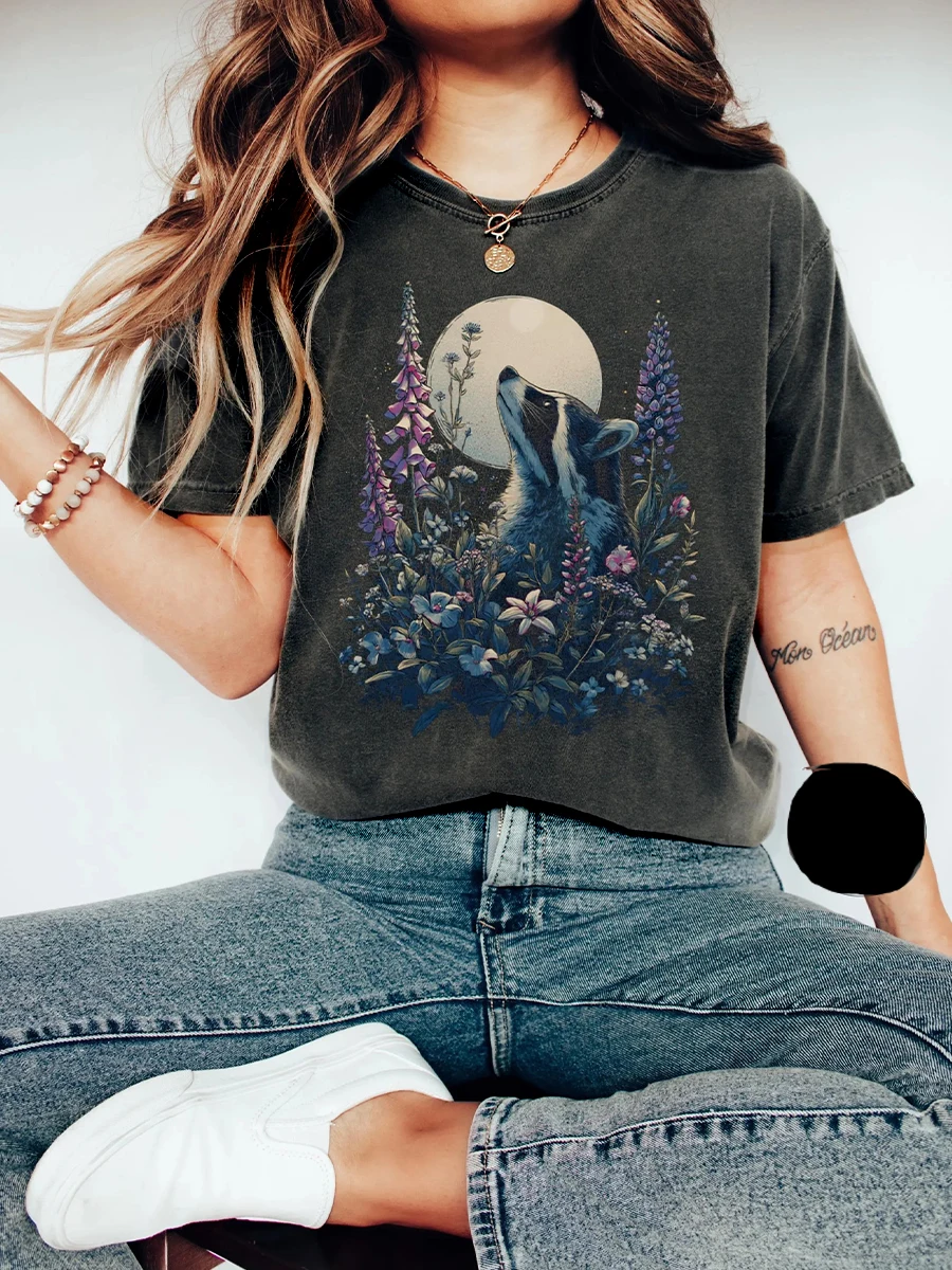 Vintage Folklore Raccoon T-shirt Animal Lover Tee Bohemian Cute Floral T-shirt Short Sleeve Unisex Y2K Casual Shirt Streetwear
Vintage Folklore Raccoon T-shirt Animal Lover Tee Bohemian Cute Floral T-shirt Short Sleeve Unisex Y2K Casual Shirt Streetwear