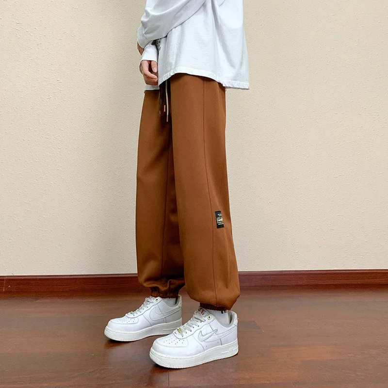 Four Seasons New High Quality Outdoor Loose Casual Leggings Comfortable Breathable Versatile Trendy Neutral Sports Leisure Pants
Four Seasons New High Quality Outdoor Loose Casual Leggings Comfortable Breathable Versatile Trendy Neutral Sports Leisure Pants