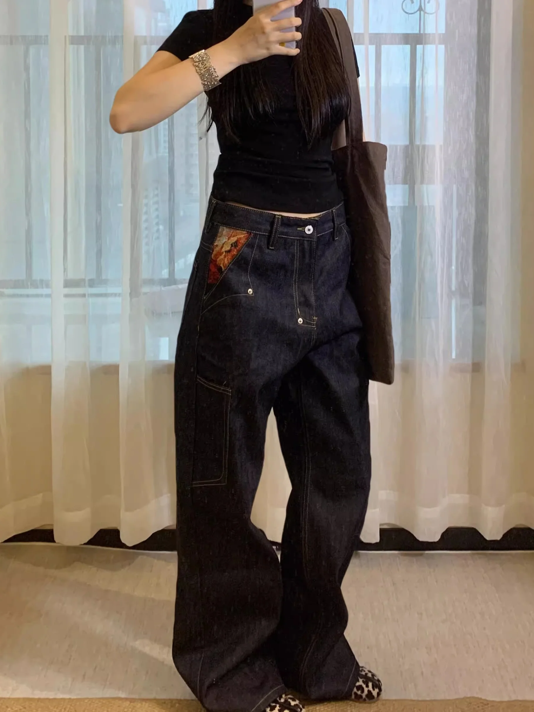 American Style Loose Straight Leg Jeans Men's Women's Red Ear Design Vintage Casual Long Trousers mid Waist Zipper
American Style Loose Straight Leg Jeans Men's Women's Red Ear Design Vintage Casual Long Trousers mid Waist Zipper