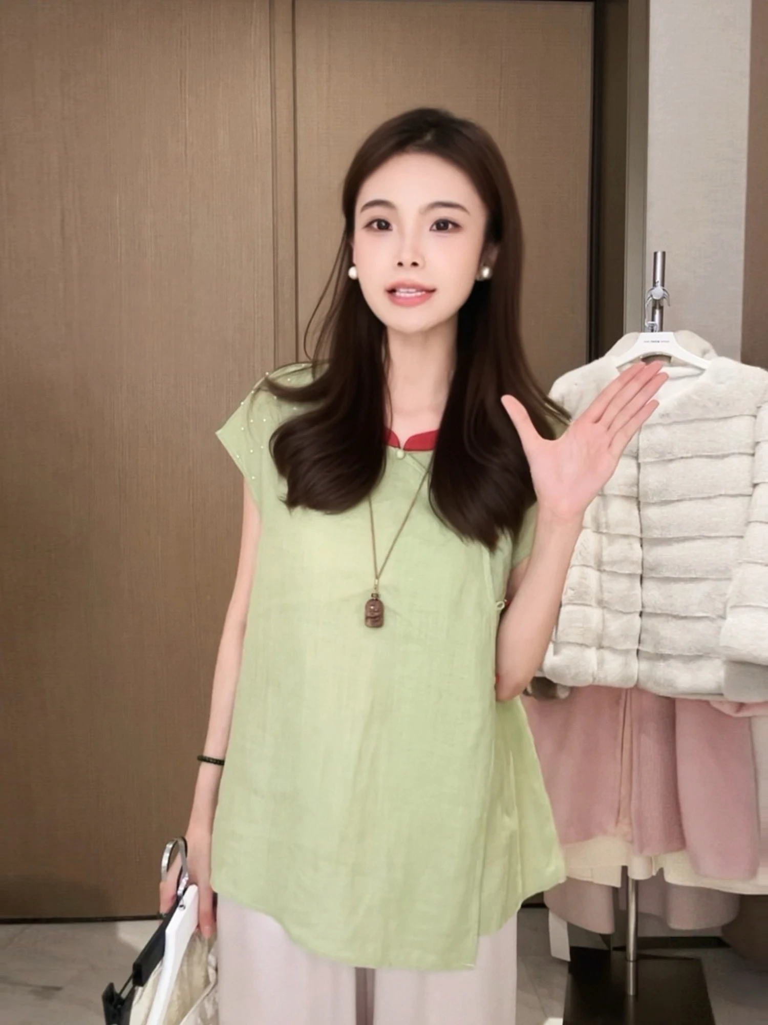 New Chinese Sle Heavyweight Hemp irt Loose Fit Color Blo ort Sve round Ne Casual Top for Women Breathable Summer...
New Chinese Sle Heavyweight Hemp irt Loose Fit Color Blo ort Sve round Ne Casual Top for Women Breathable Summer...