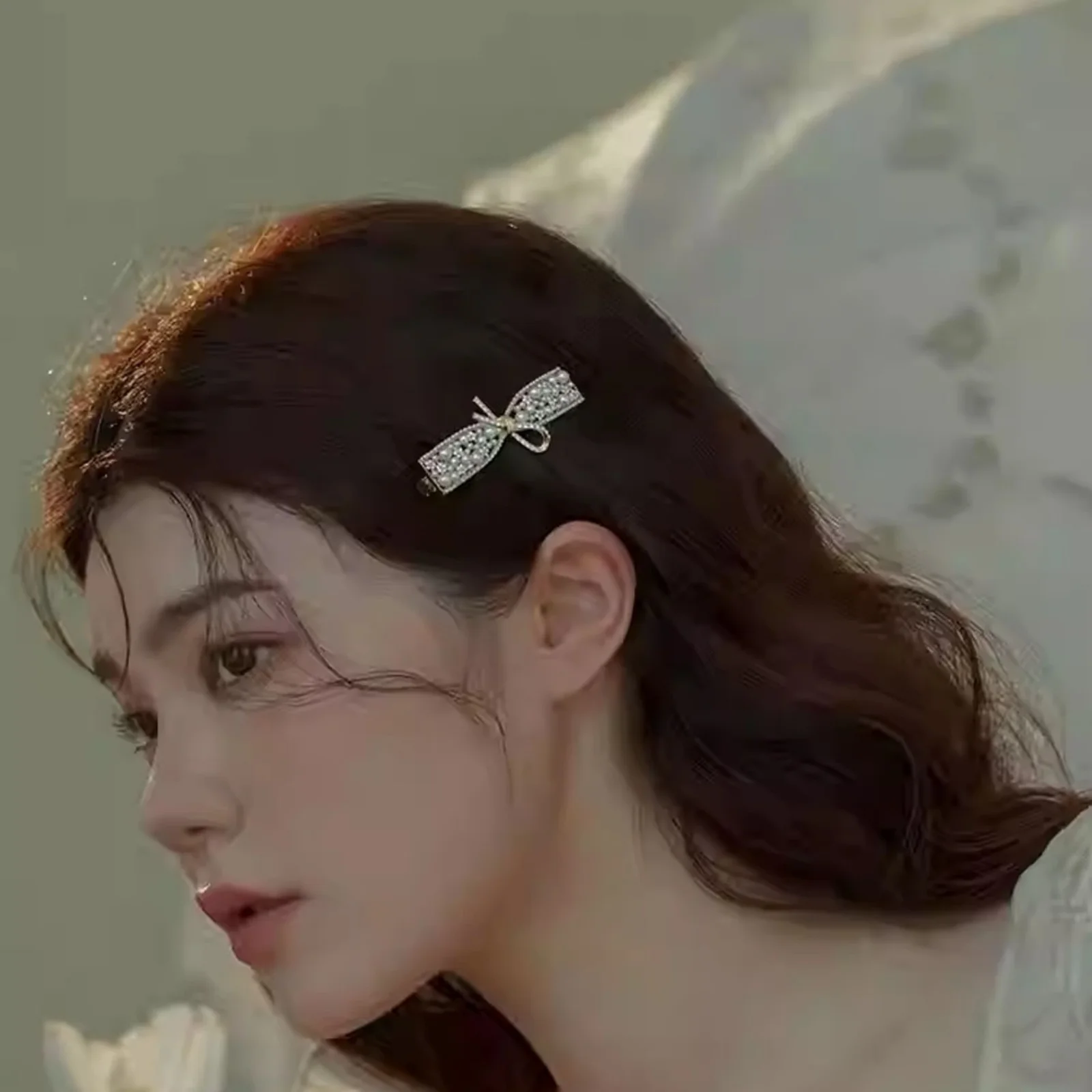 1pc Exquisitely Crafted French Bow Hair Clip, Elegant Vintage Side Duckbill Clip, Fairy-Style Hair Accessory
1pc Exquisitely Crafted French Bow Hair Clip, Elegant Vintage Side Duckbill Clip, Fairy-Style Hair Accessory