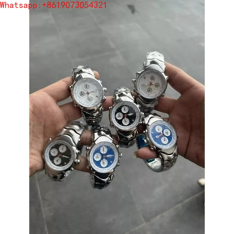 The Great Qin Empire Original Second Generation Three-Eyed Panda Chronograph Watch
The Great Qin Empire Original Second Generation Three-Eyed Panda Chronograph Watch