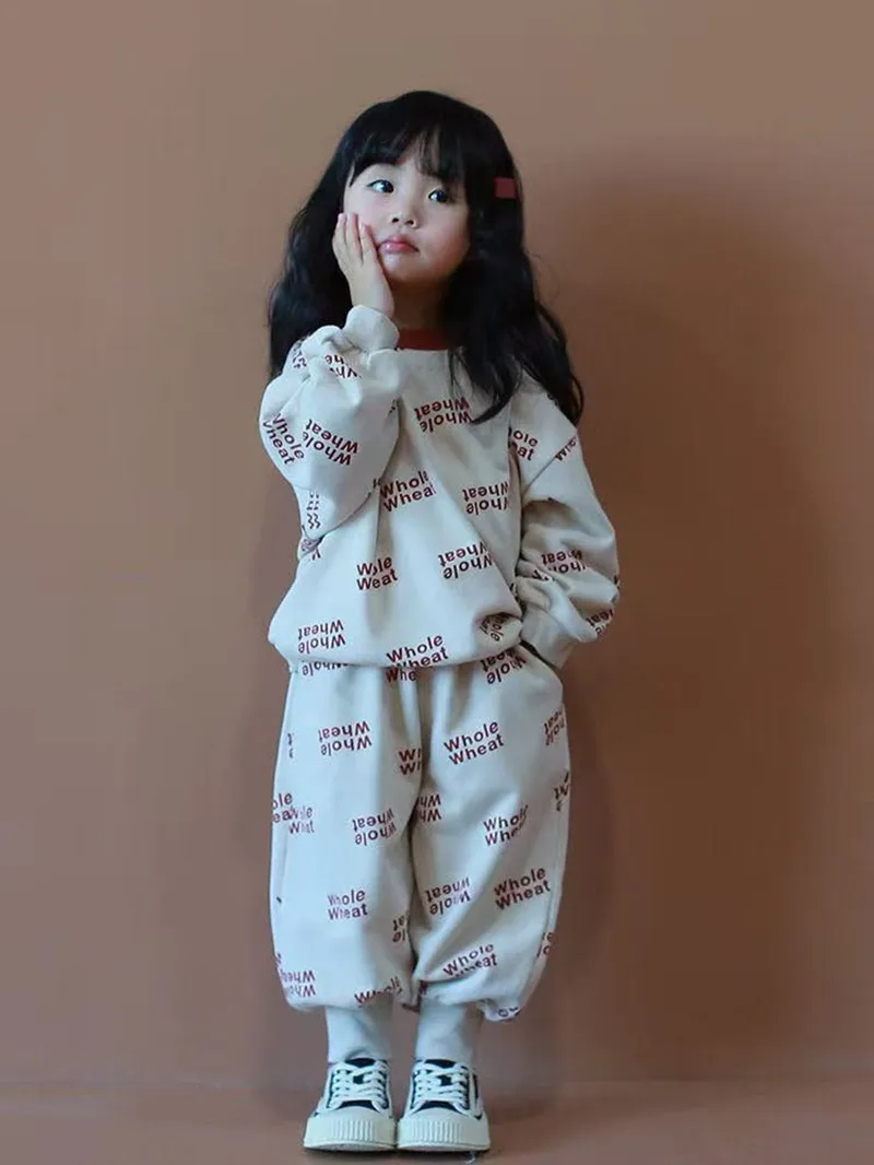 Spring and Autumn Children's Clothing Set Fashion Boys and Girls' Letter Hoodie+Casual Pants Two-piece Set Kids Outfits
Spring and Autumn Children's Clothing Set Fashion Boys and Girls' Letter Hoodie+Casual Pants Two-piece Set Kids Outfits