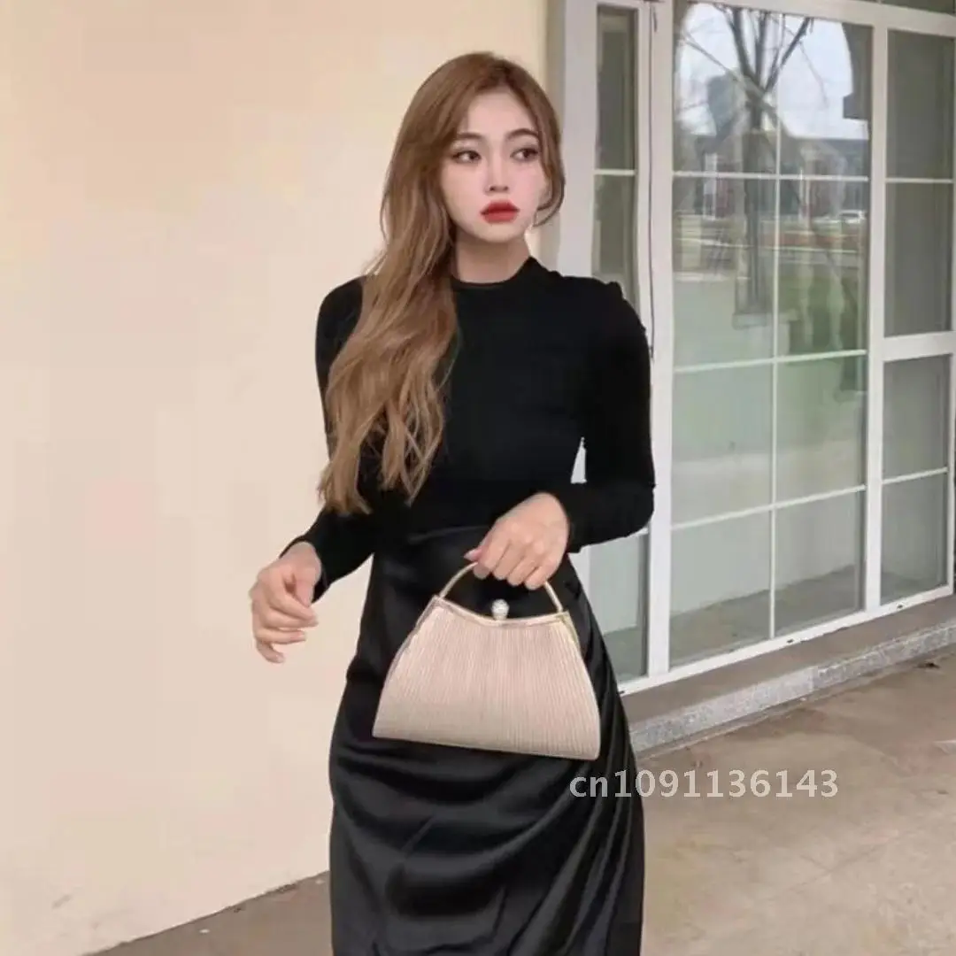 Bag Wrinkled Evening Clutch Bag Women's Shiny Banquet ISKYBOB Party Dressed Bag Banquet Glitter Purse Handbag Wedding Ladies
Bag Wrinkled Evening Clutch Bag Women's Shiny Banquet ISKYBOB Party Dressed Bag Banquet Glitter Purse Handbag Wedding Ladies