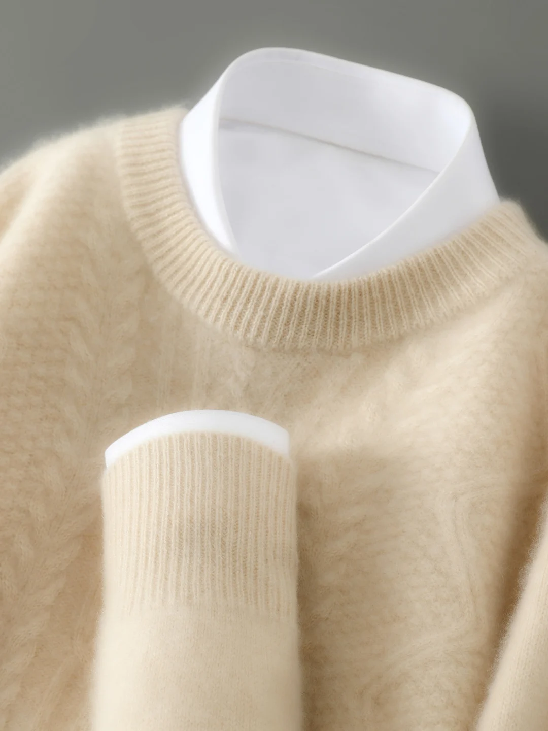 Men's Thickened Woolen Knitted Sweater round Neck Loose Fit Business Casual Warm Breathable Comfortable Wool Cashmere Base Layer
Men's Thickened Woolen Knitted Sweater round Neck Loose Fit Business Casual Warm Breathable Comfortable Wool Cashmere Base Layer