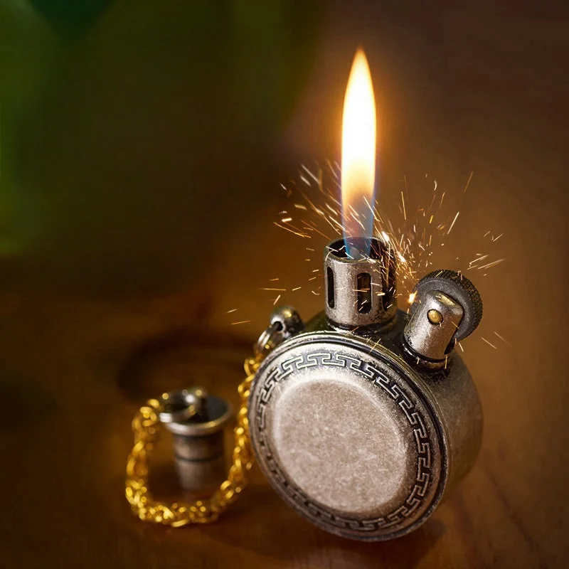 New Nostalgic Retro Grinding Wheel Kerosene Lighter Alloy Metal Keychain Outdoor Portable Lighter Men's Gift
New Nostalgic Retro Grinding Wheel Kerosene Lighter Alloy Metal Keychain Outdoor Portable Lighter Men's Gift