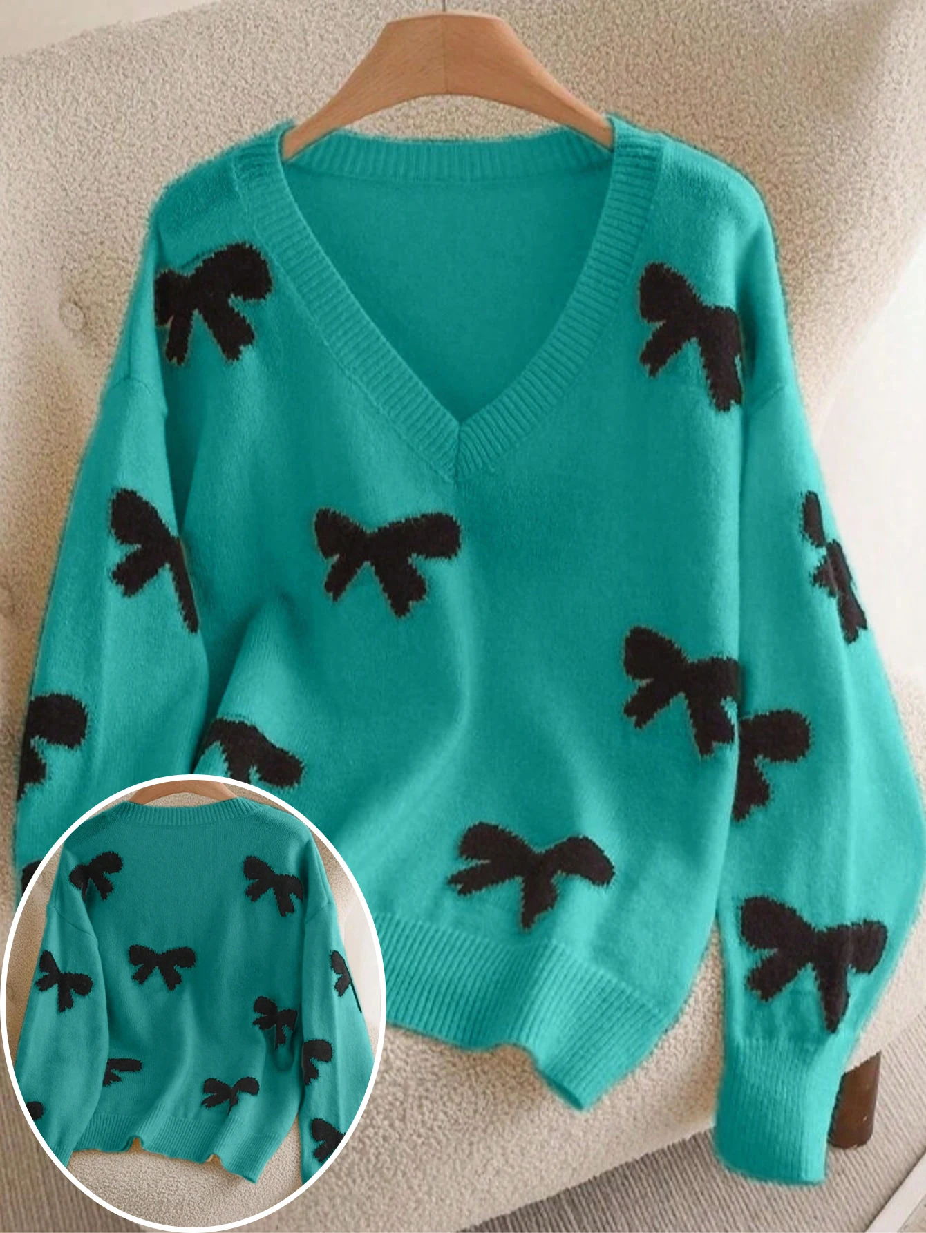 Women's Plus Size Mint Purple V-Neck Sweater with Black Jacquard Bow Pattern Long Sleeve Loose Fit Casual Autumn Winter Knitwear
Women's Plus Size Mint Purple V-Neck Sweater with Black Jacquard Bow Pattern Long Sleeve Loose Fit Casual Autumn Winter Knitwear
