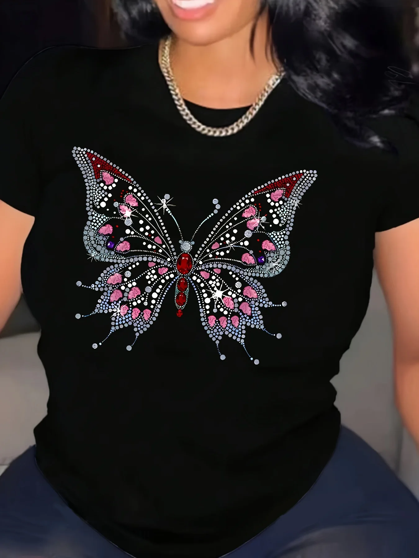 Butterfly print round neck T-shirt summer and spring short sleeved casual top women clothing
Butterfly print round neck T-shirt summer and spring short sleeved casual top women clothing