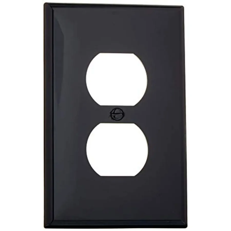 1-Gang, 1-Duplex, Midway Nylon Wallplate, Midway Size,,PJ8-E
1-Gang, 1-Duplex, Midway Nylon Wallplate, Midway Size,,PJ8-E