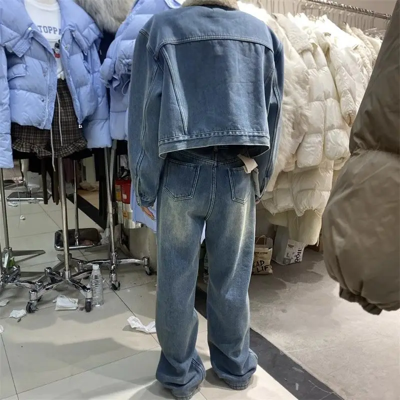 Джинсовое пальто для женщин с хутряной толстовкой, плюшевое женское зимнее пальто стандартного кроя, милое, крутое, для девочек, для колледжа, для класса, с защитой от запаха, софтшелл, нечеткая
Джинсовое пальто для женщин с хутряной толстовкой, плюшевое женское зимнее пальто стандартного кроя, милое, крутое, для девочек, для колледжа, для класса, с защитой от запаха, софтшелл, нечеткая